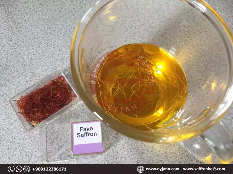 identify fake Saffron boiling water